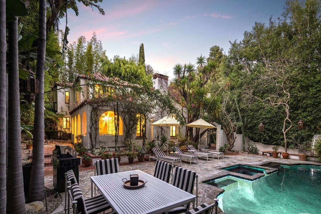 Sunset Vale Ave, 90069