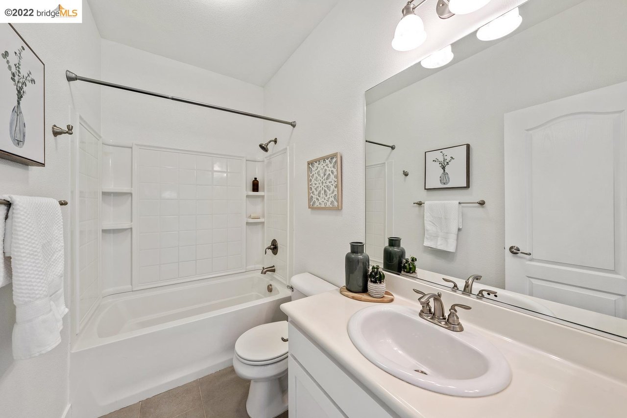 6005 Old Quarry Loop