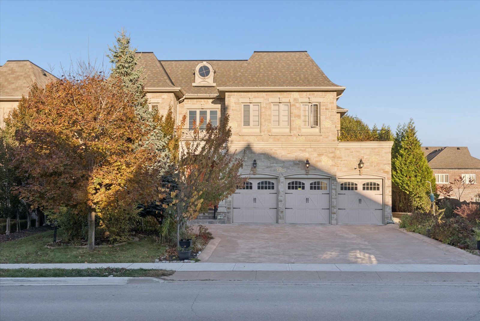 7 Toscanini Rd 