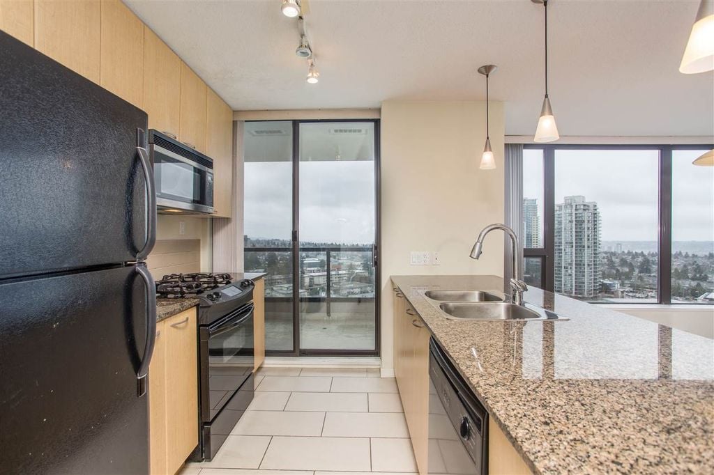 7178 Collier St, #1708