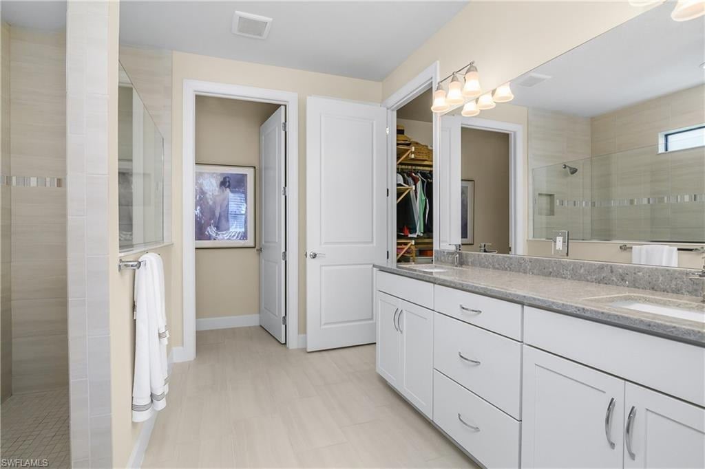 19053 Aqua Shore Dr