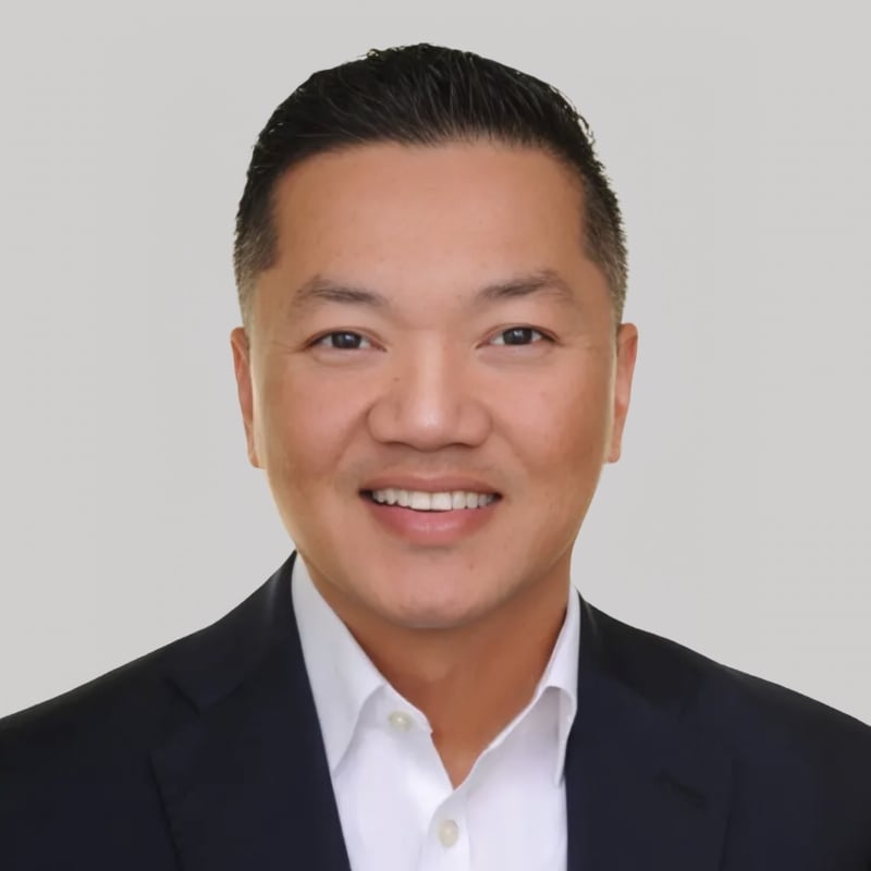 Tam Nguyen Virginia Real Estate Agent Headshot