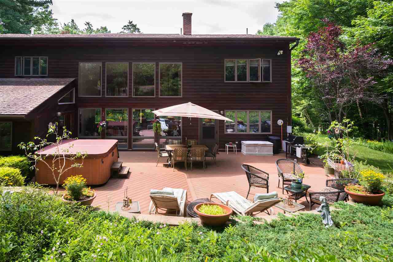 53 Pinecrest Dr