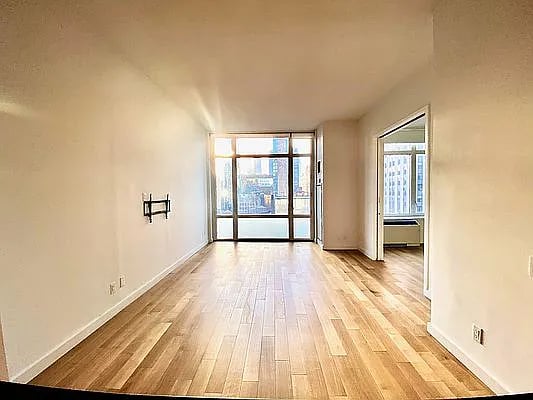 325 5th Ave, #25B
