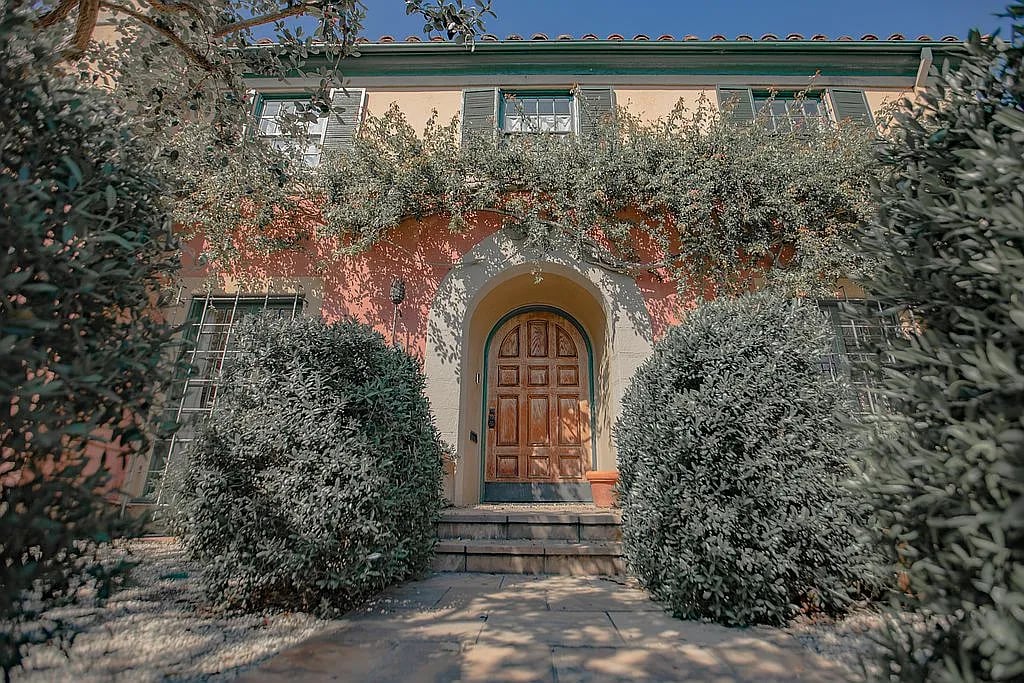 535 S Norton Ave