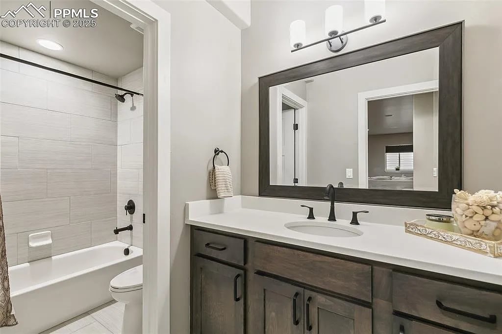 6792 David Anthony Ct