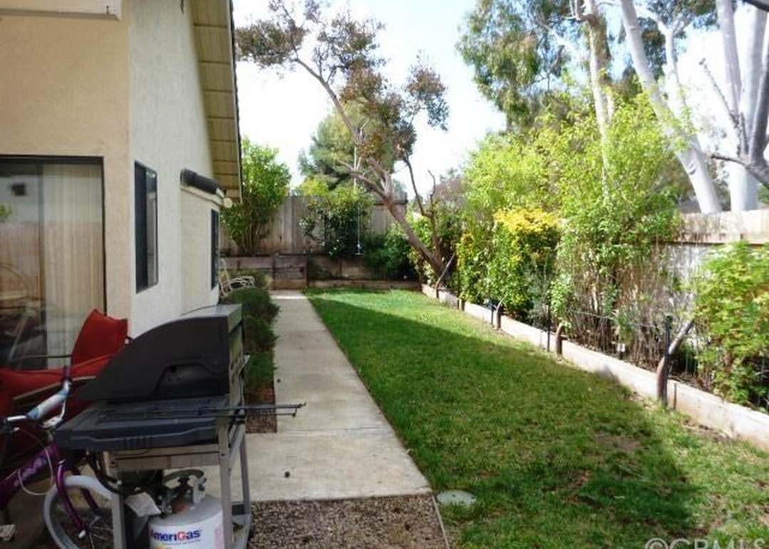 1548 Katella Way