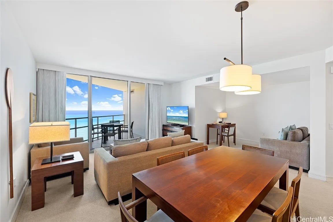 223 Saratoga Rd, #2708