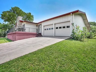 305 Deerhaven
