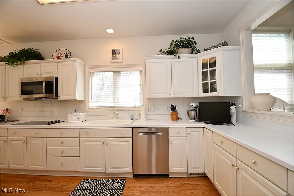 410 W Glengary Cir