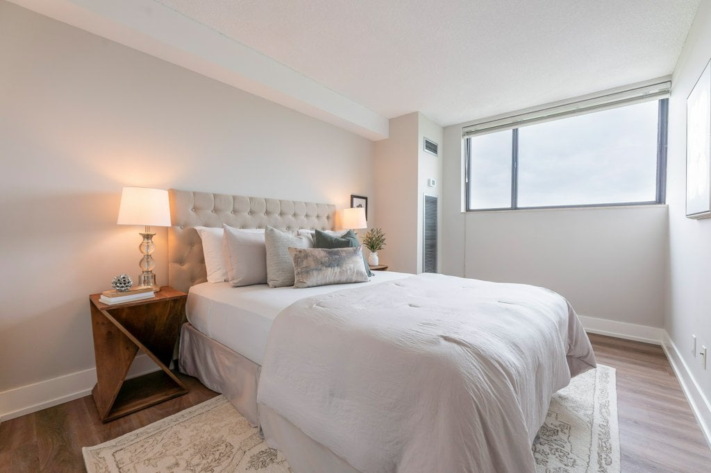 1108-50 Baif Blvd