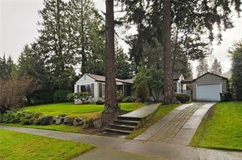 2715 NE 89th Street