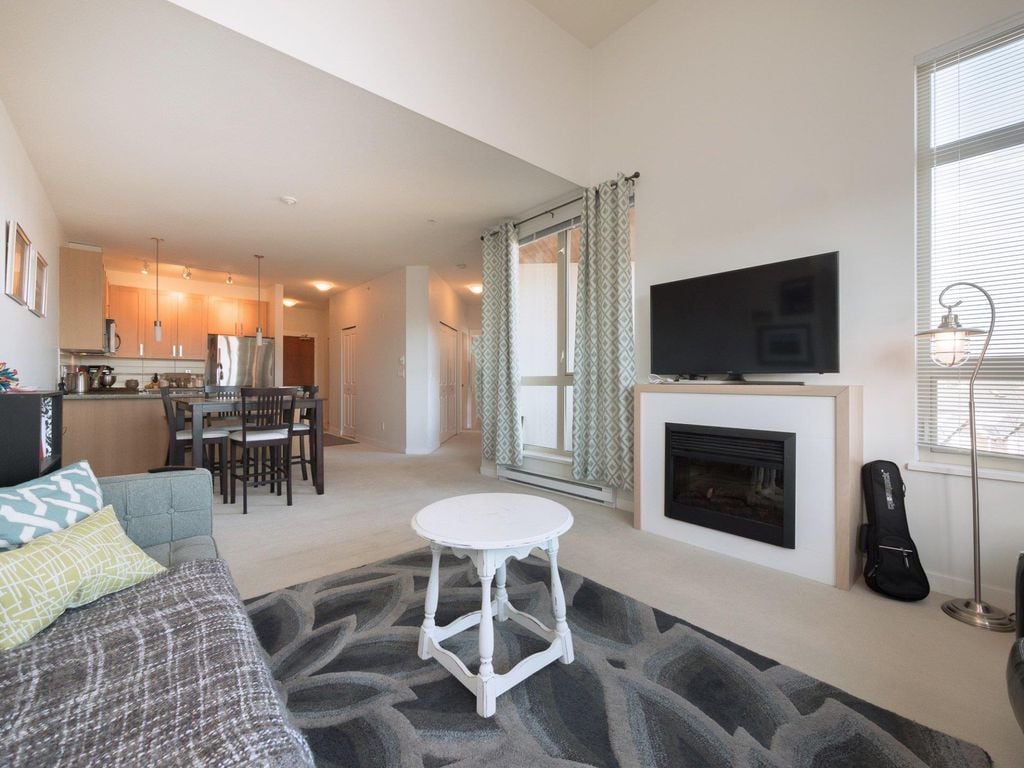 15988 26 Ave, #412