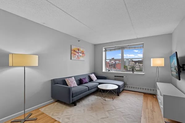 61 Herbert Street Unit: 1B