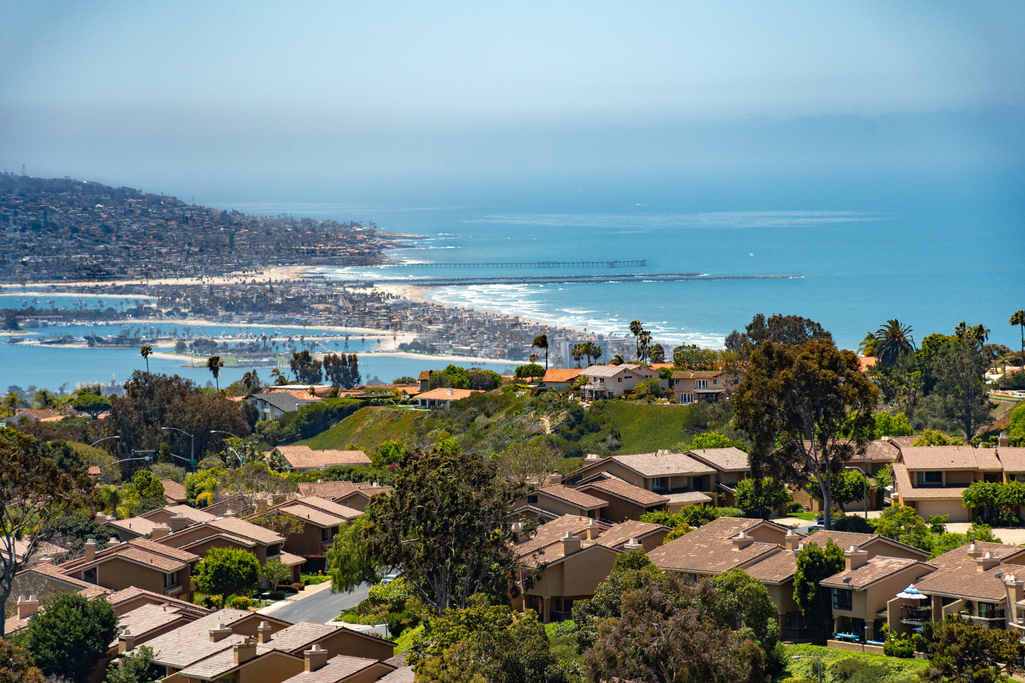 La Jolla Shores neighborhood and coastal lifestyle