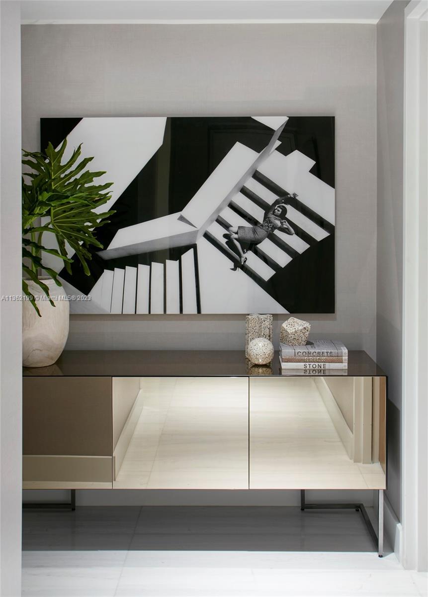 10203 Collins Ave #804