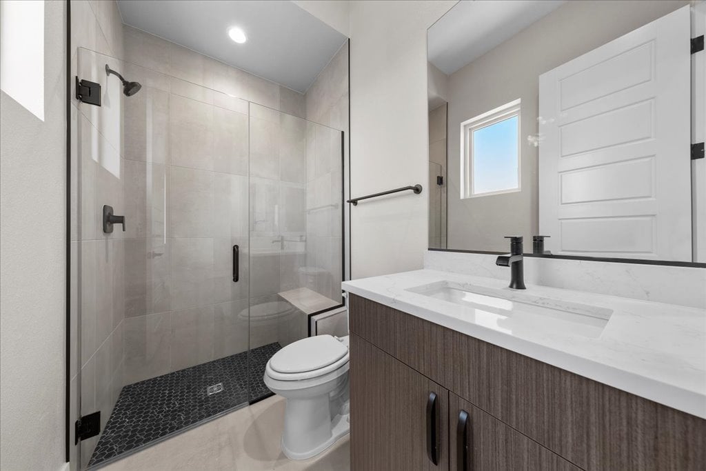 11000 Horizon Ledge Ave.