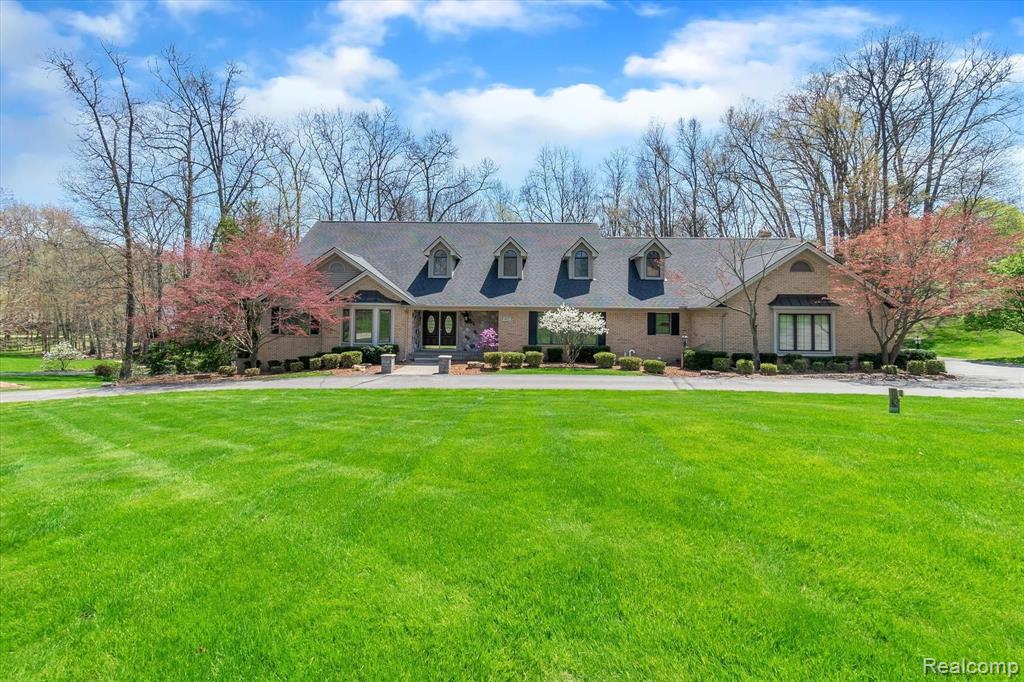 9312 Sycamore Trail