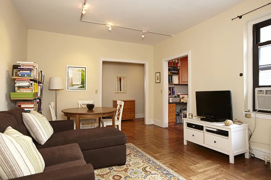 2 Grace Ct, #4M
