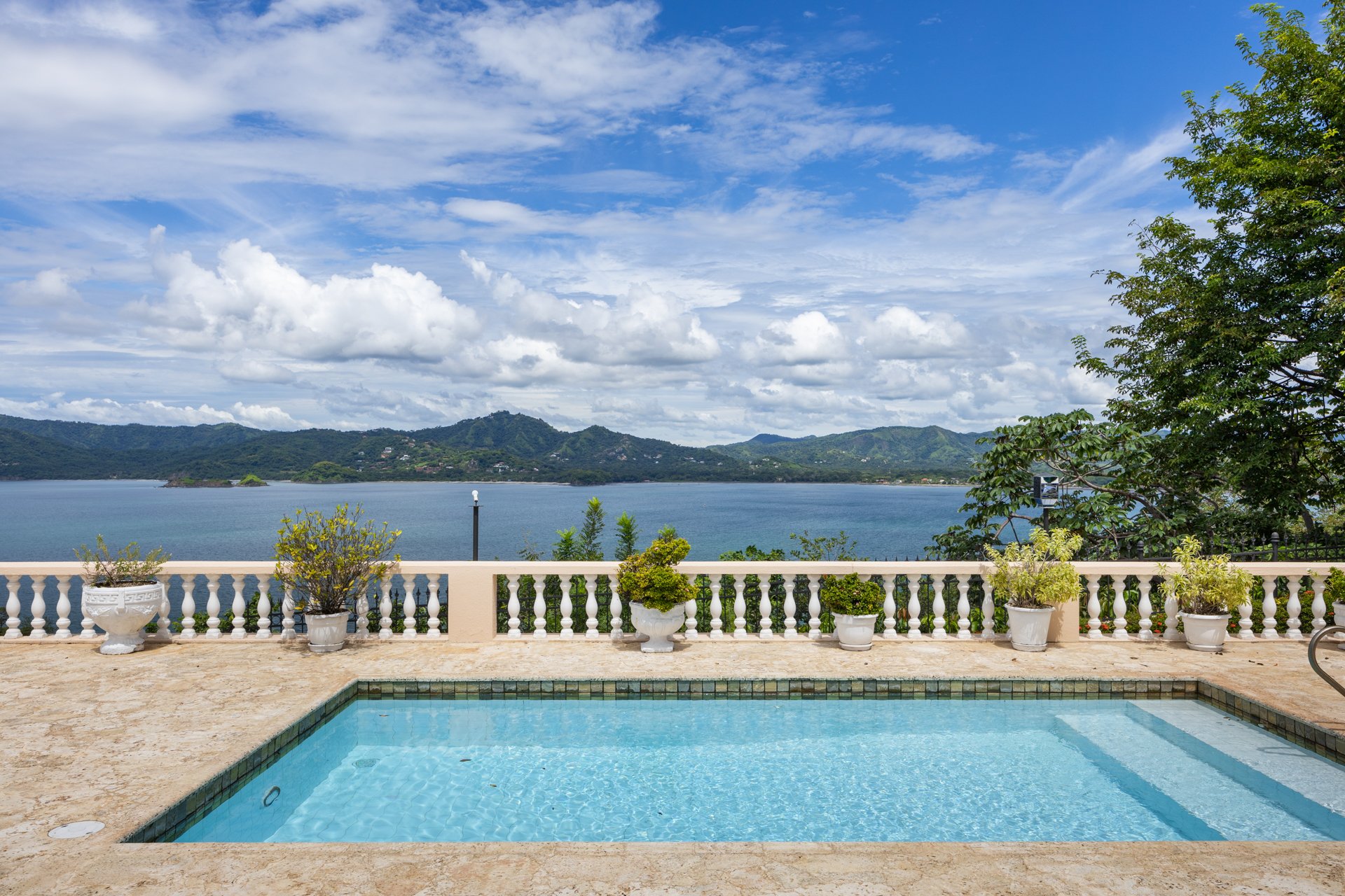 Casa Bella Vista and Rancho Lot