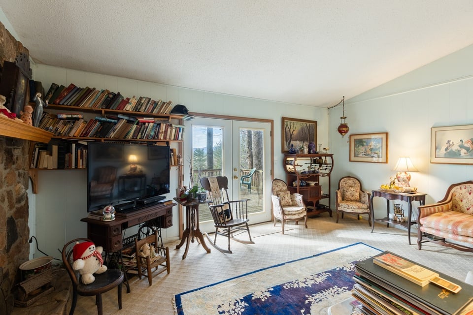 1696 Clear Creek Rd , Highlands, NC 28741