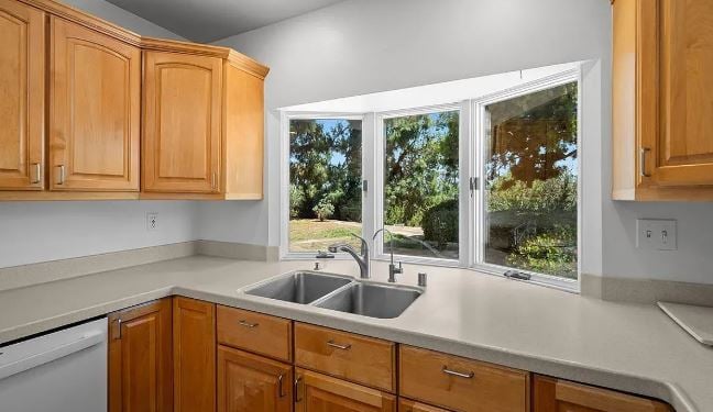 4452 Camrose Ave, San Diego, CA 92122