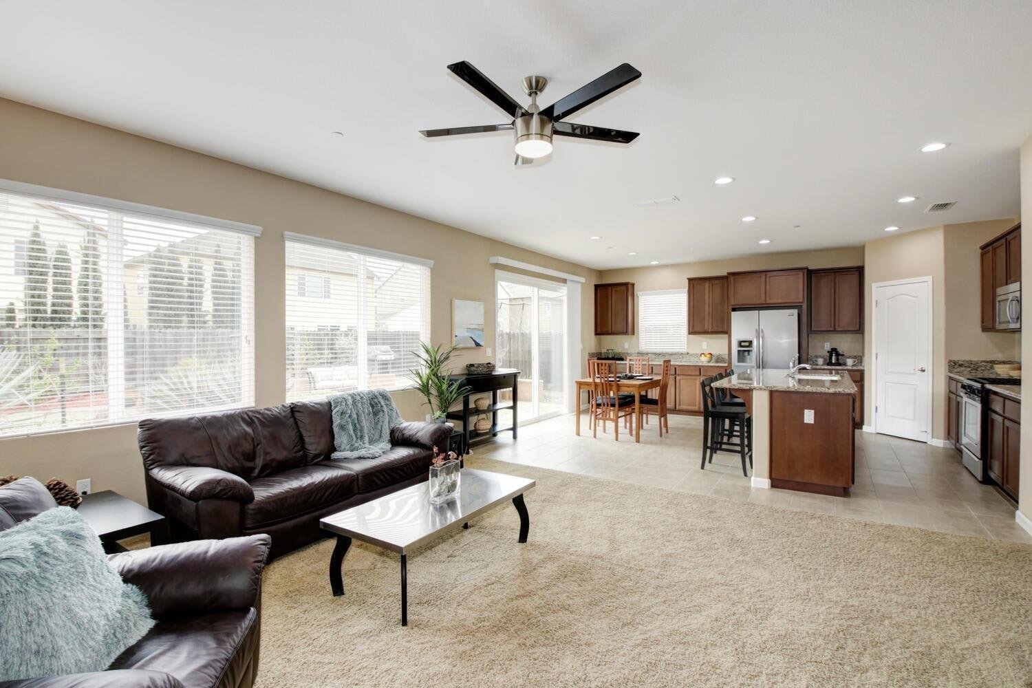 1342 Newton Dr