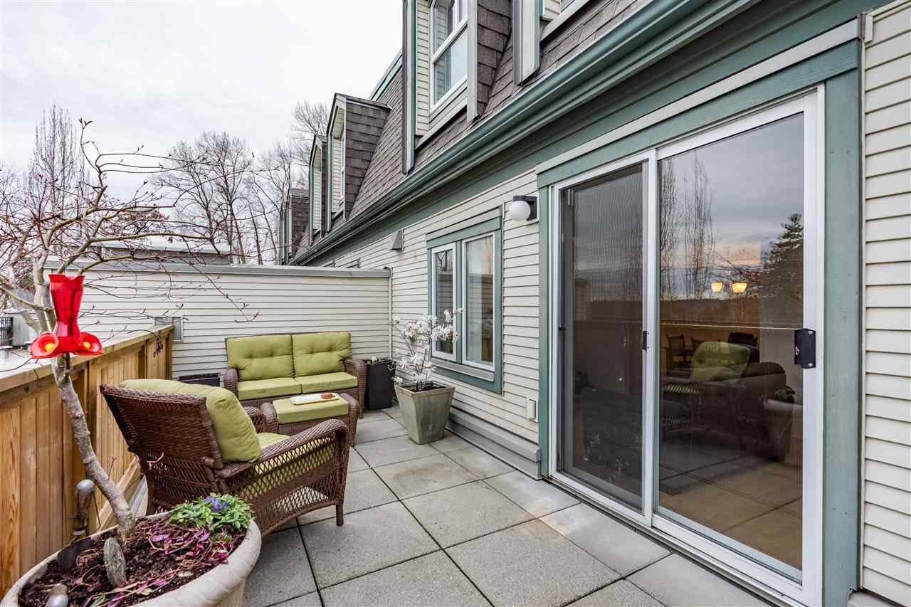 21-1215 Brunette Ave