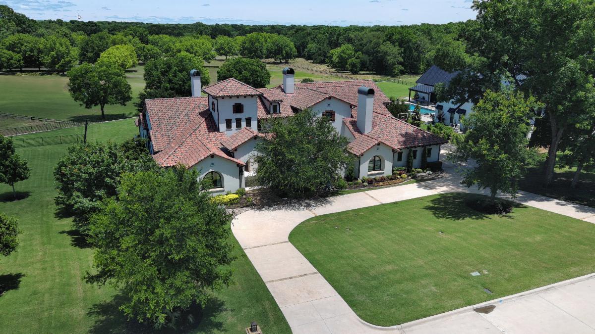 Another Fabulous Estate Home in Fairview, Texas Sells