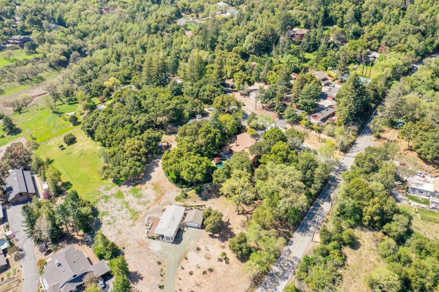 18260 Lakeview Ct Los Gatos, CA 95033