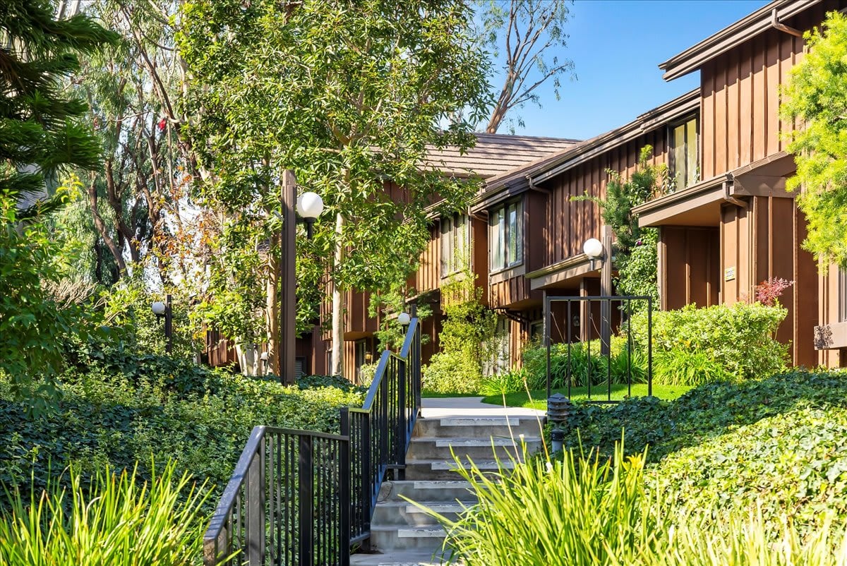 2217 Mount Shasta Drive