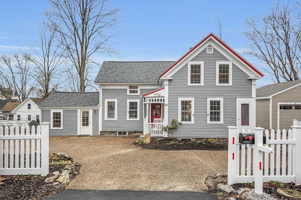 36 Pleasant St