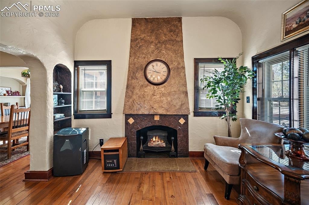 1929 Woodburn Street