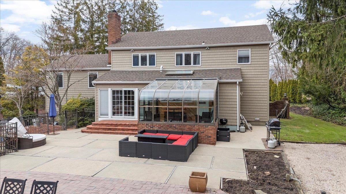 4 Redington Ct