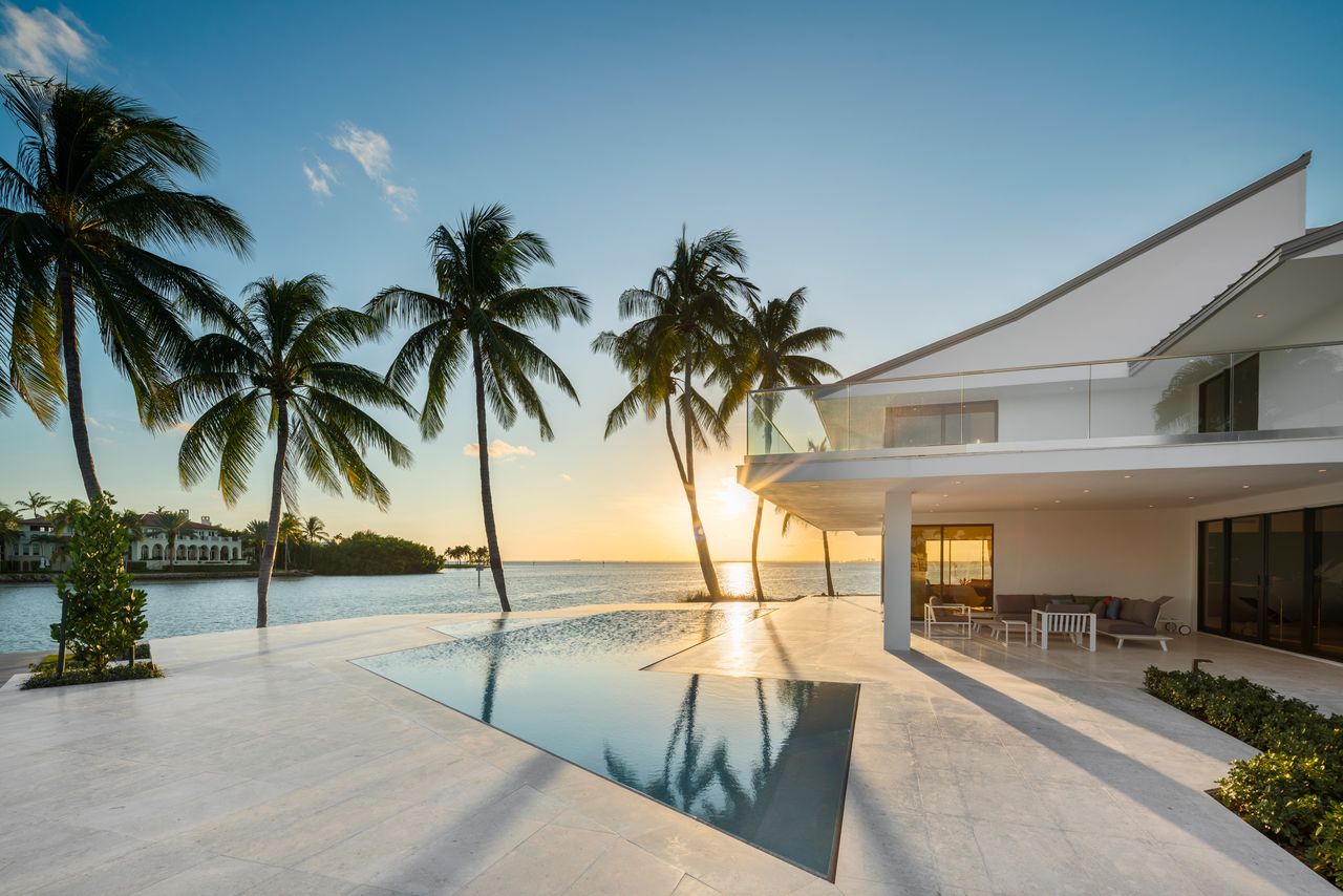 The Miami Luxury Real Estate Market is Sizzling – Are You Ready to Dive In?