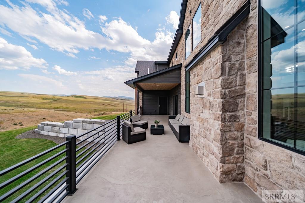 77553 Packbridge Lane