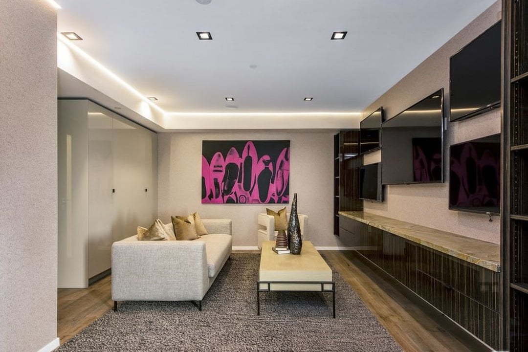 Estate Grandeur