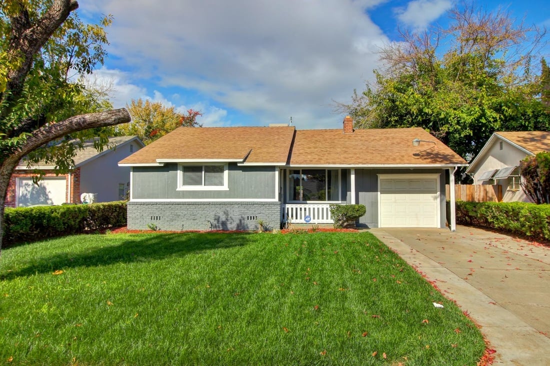 Just Listed: 4109 41st Ave