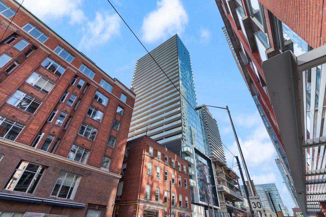 11 Charlotte St #Ph05