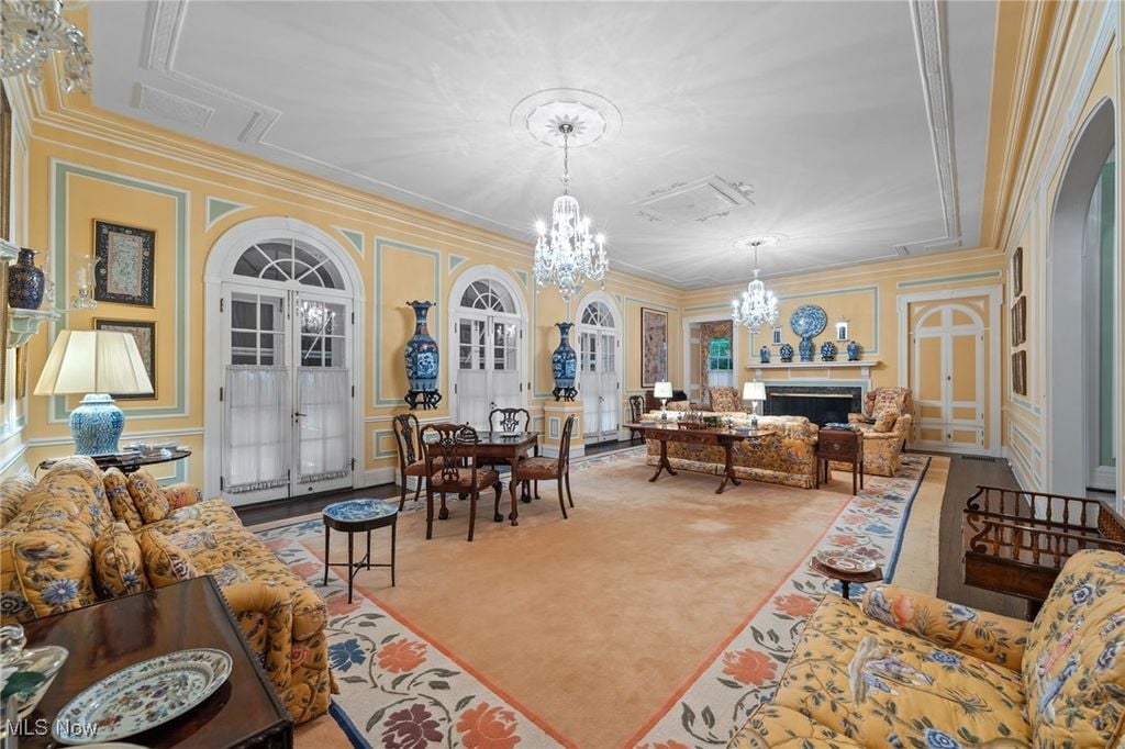 19200 S Woodland Rd