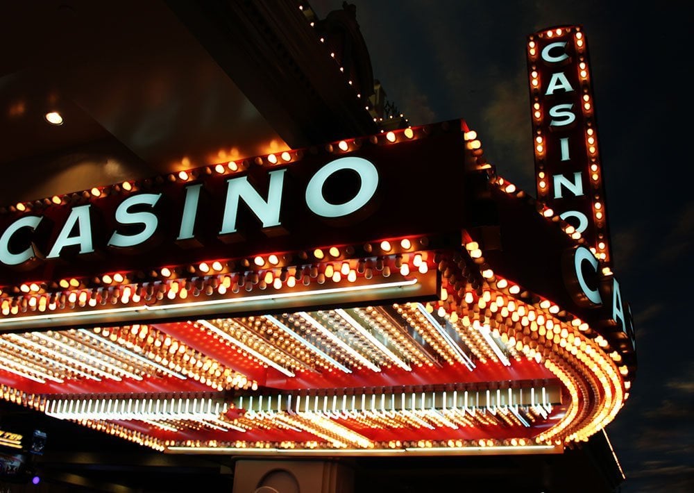 The Biggest Pros and Cons of Buying A House Near A Highway, Airport, and Other Landmarks