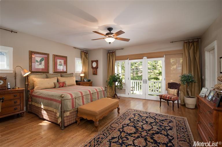 Sold in Fabulous 40's! 1366 47th St. - Represented Buyer