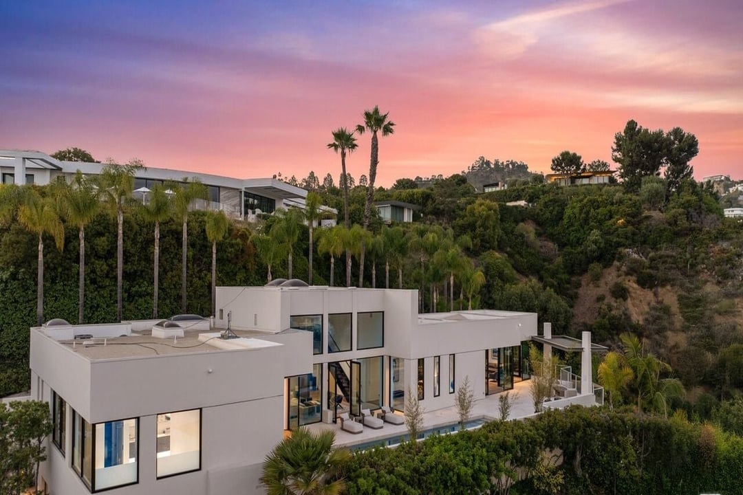 Monarch Crest, Sierra Mar Pl, 90069