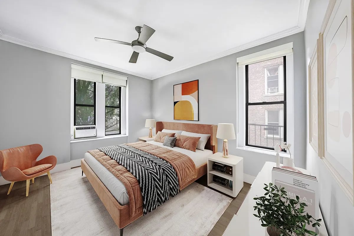 38 Livingston St #23