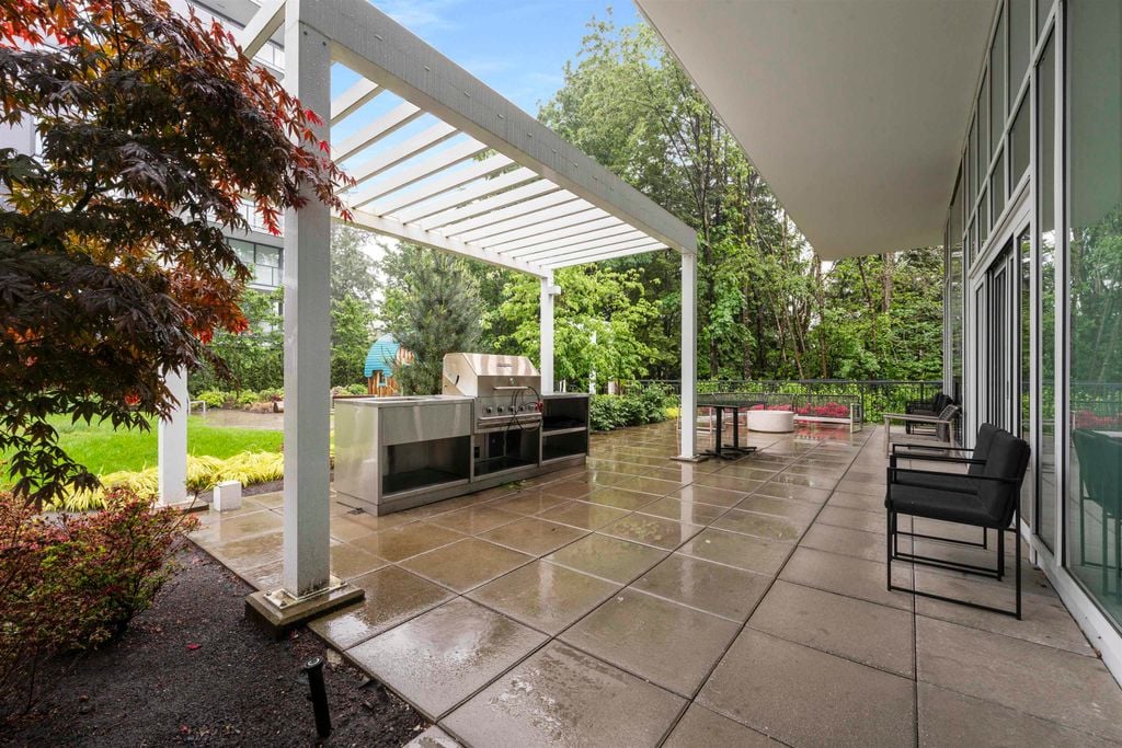 585 Austin Ave, #2103