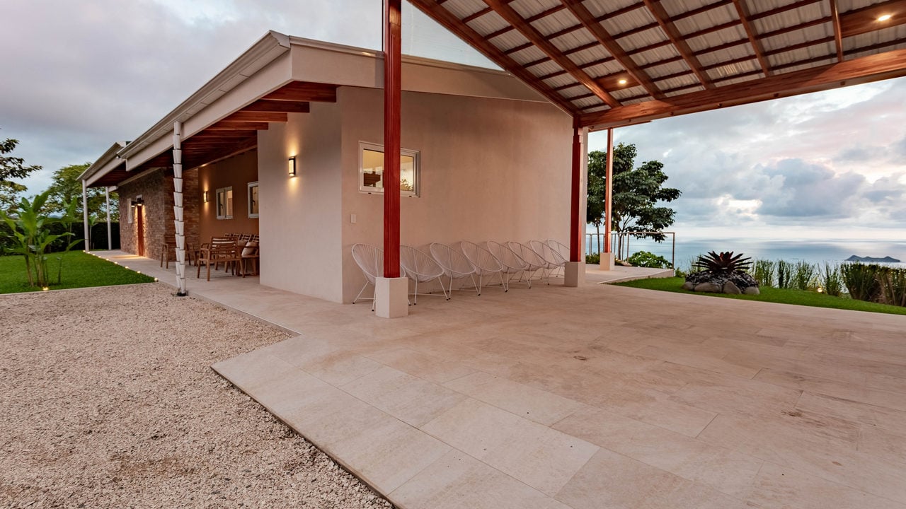 Luxury Home By The Beach Overlooking The Islands At Bahia Ballena