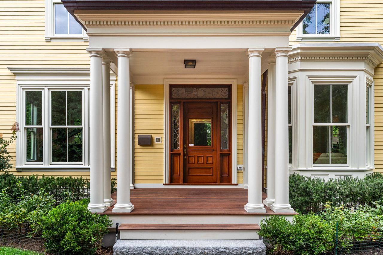 Grand Victorian