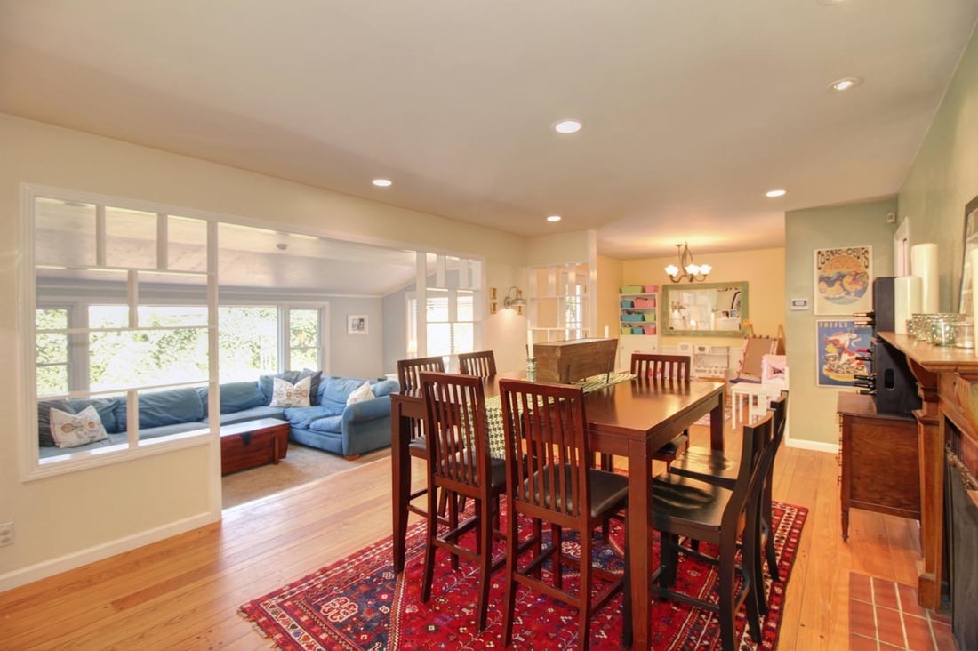 Just Listed! Updated Gorgeous South Land Park Beauty!