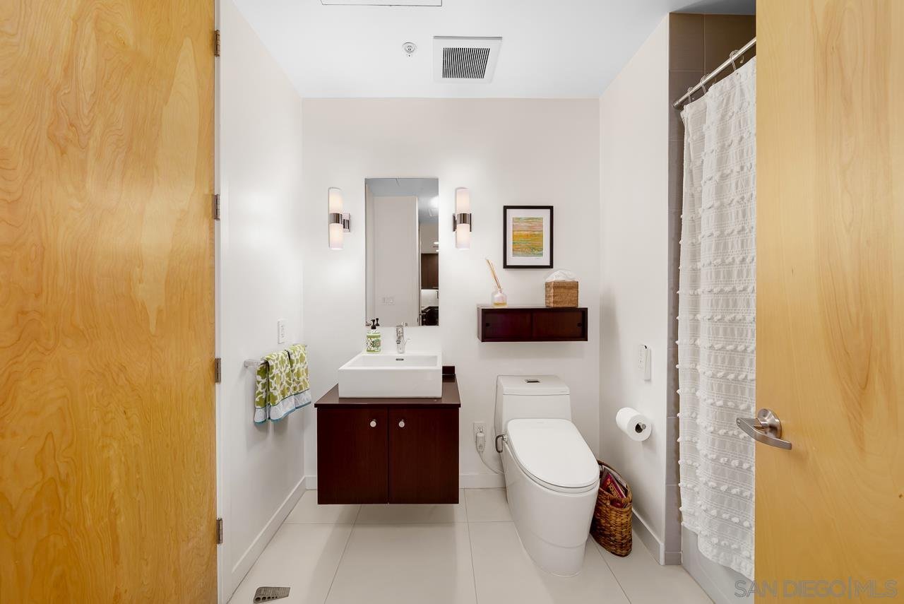 845 Fort Stockton 312, San Diego, CA