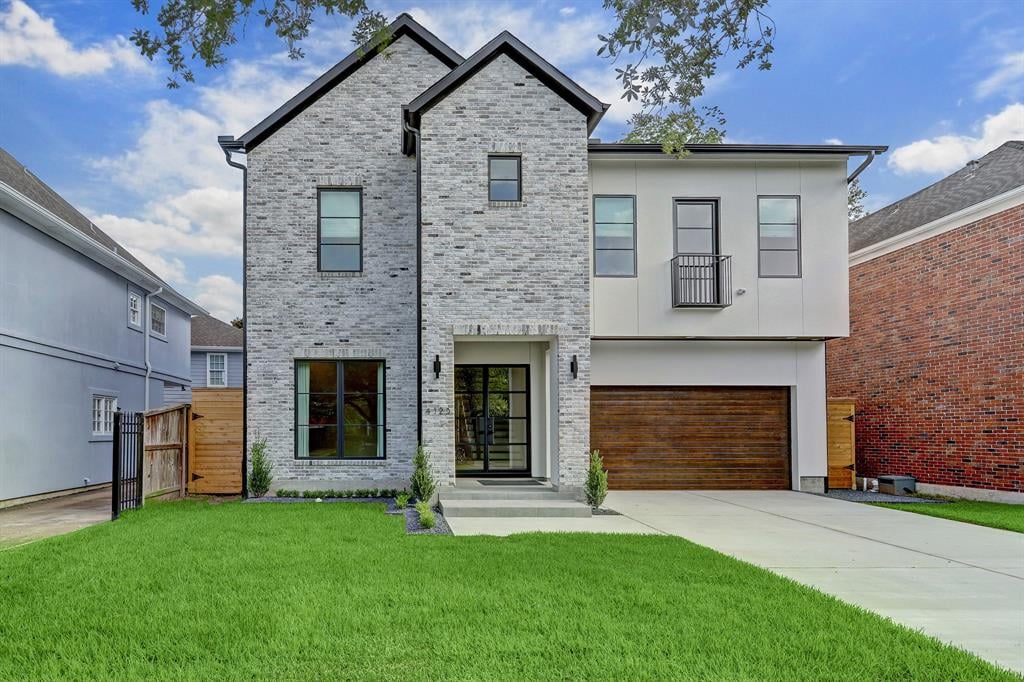 3820 Oberlin St